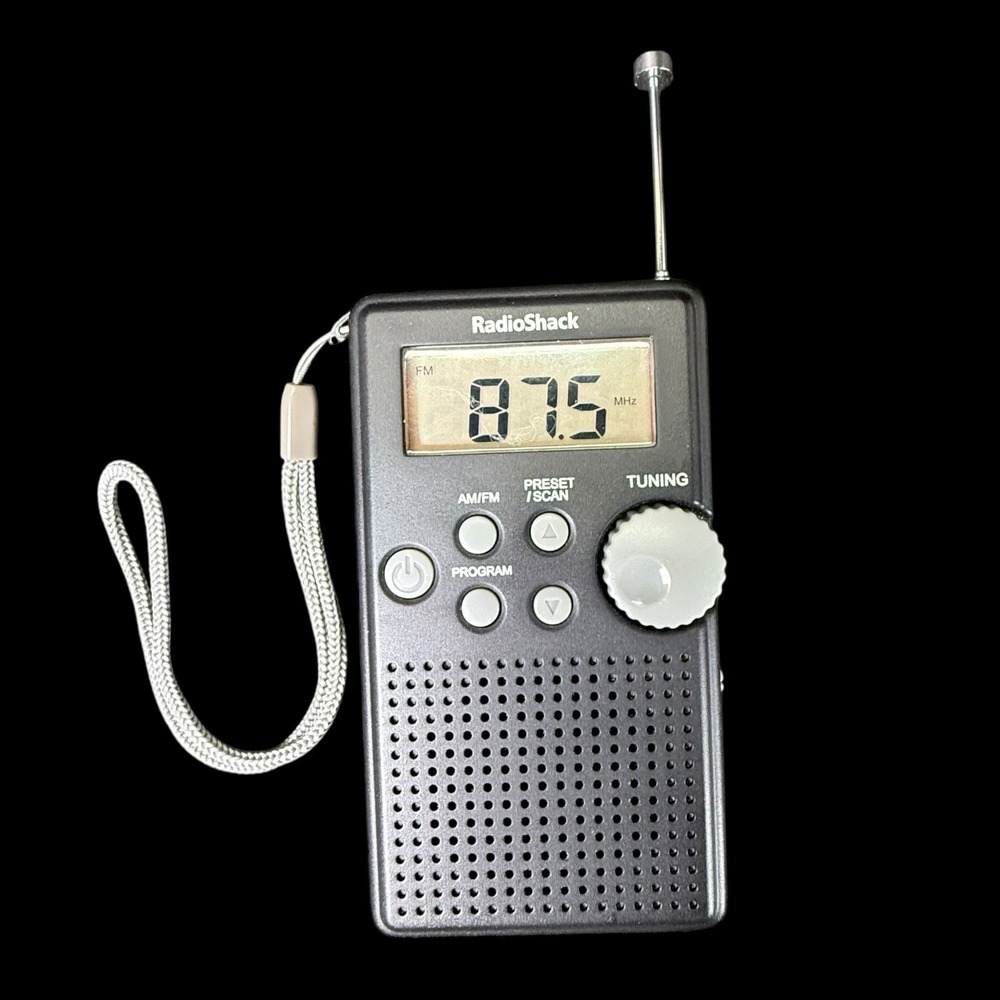 Radio Shack Digital Pocket Radio Portable‎ AM/FM 12-587 See Description